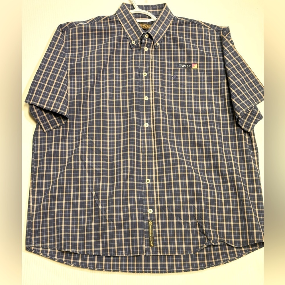 GRAND SLAM SPORTSWEAR men’s button down